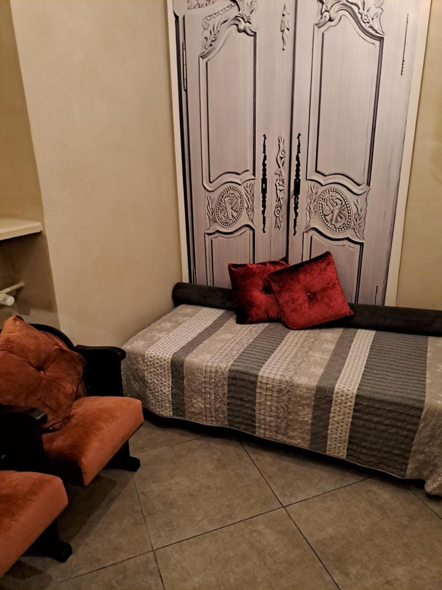 شقة Pokoje Na Starowce Zamość المظهر الخارجي الصورة